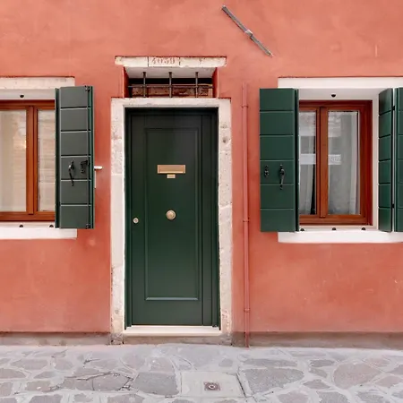 La Caorlina - Pied à Terre - Bas-relief * Venise